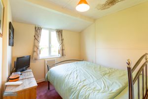 Bedroom- click for photo gallery